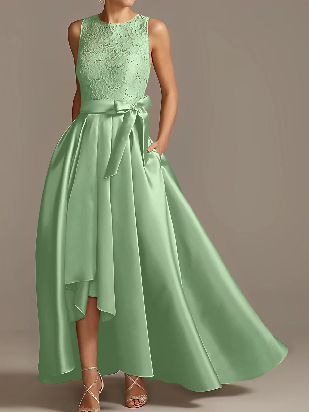 Vestido de madre de la novia de encaje plisado sin mangas con cuello princesa/línea A