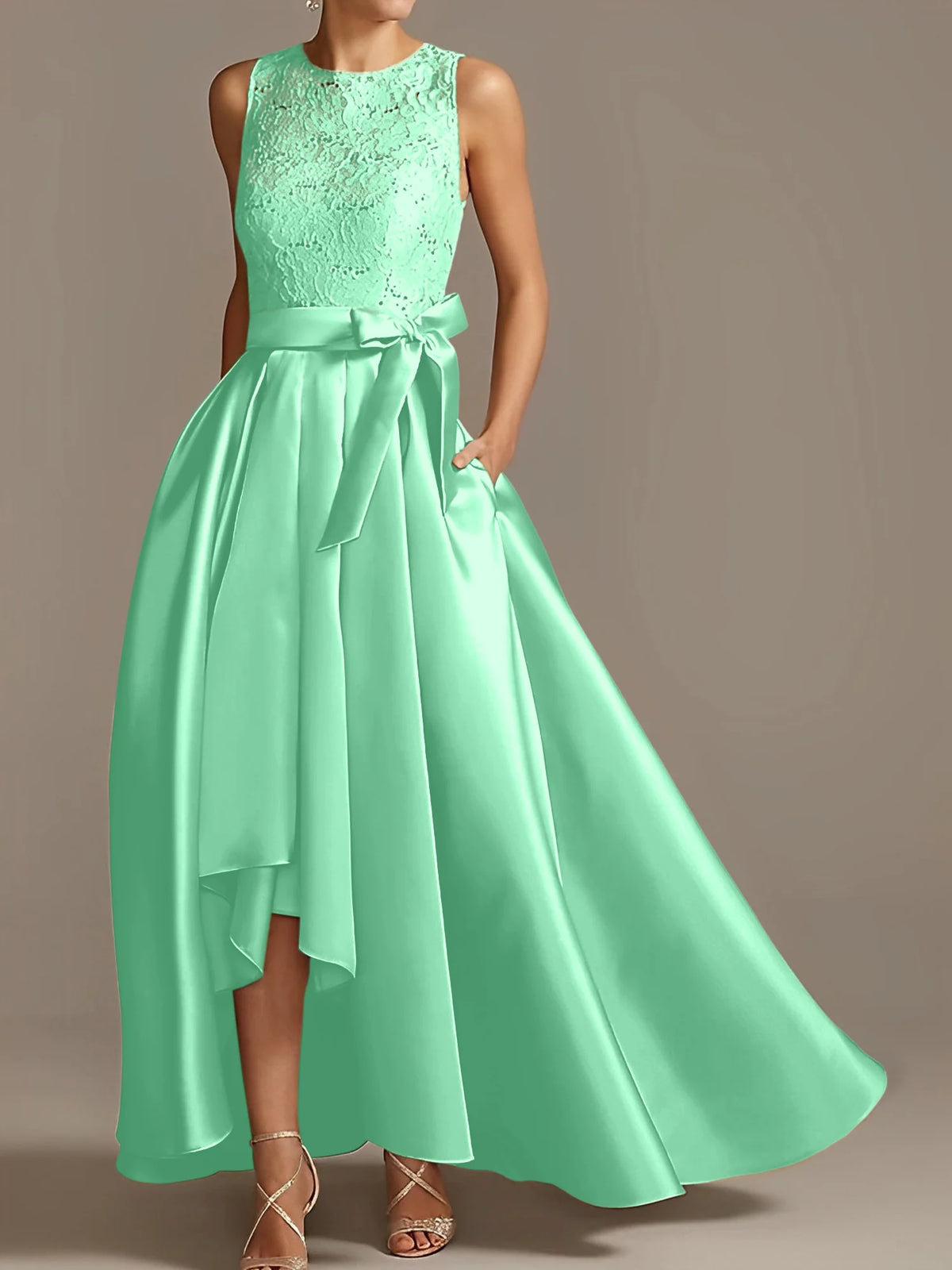 Vestido de madre de la novia de encaje plisado sin mangas con cuello princesa/línea A