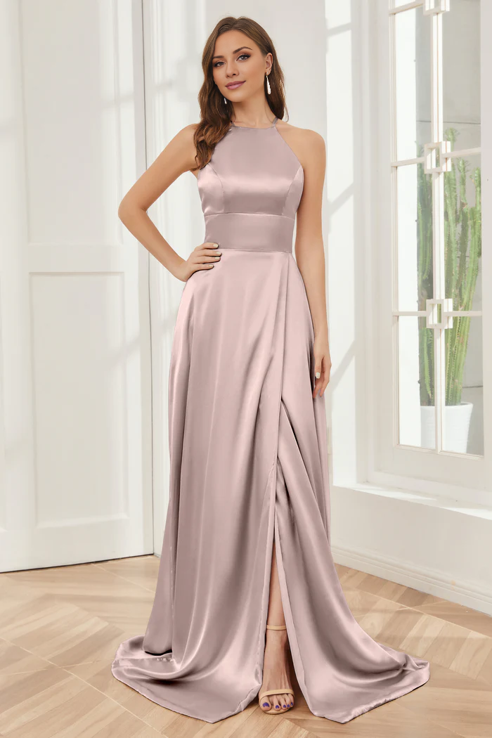 Vestido de dama de honor largo hasta el suelo de satén suave con escote de columna