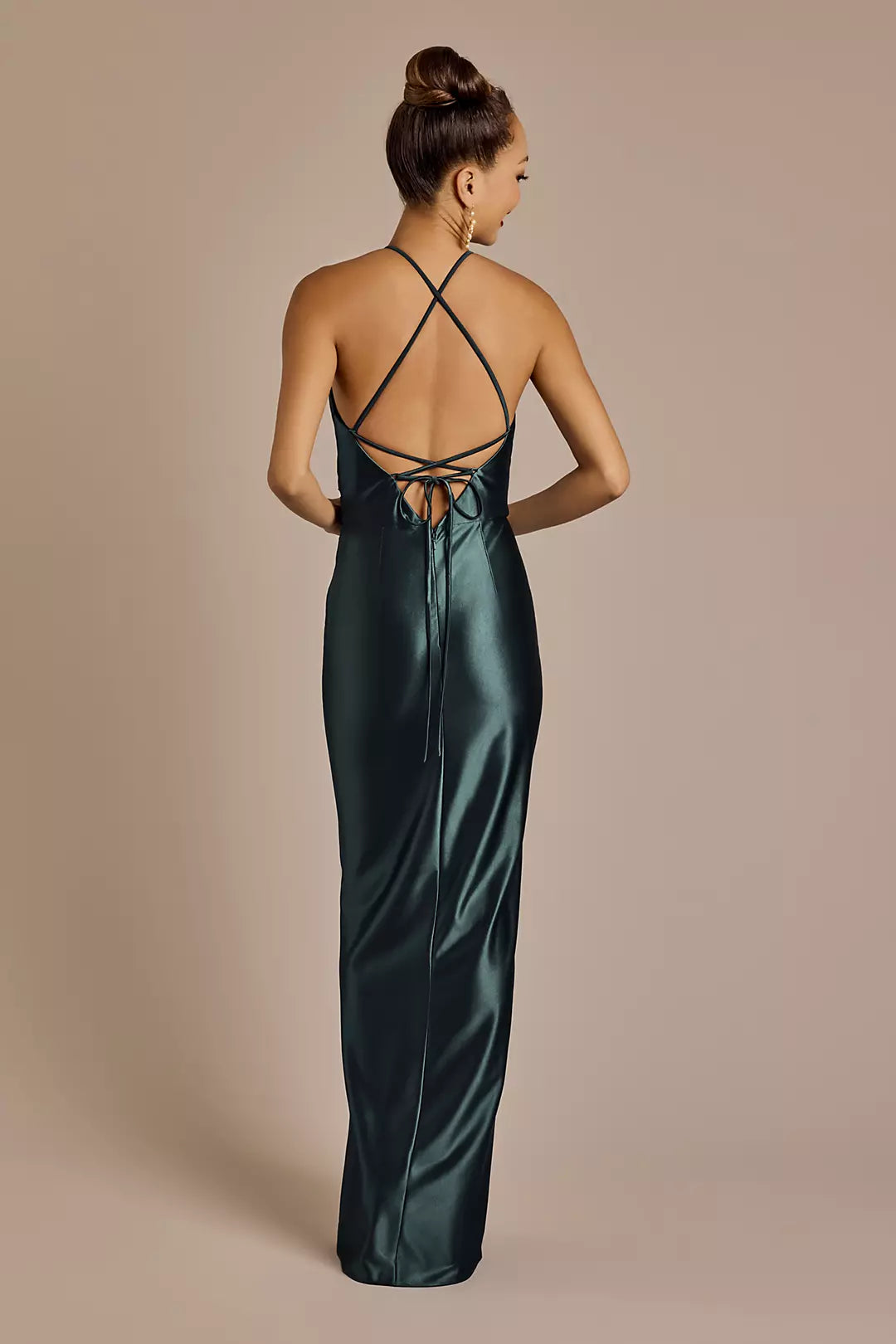 Vestido de fiesta Jimiss con escote halter, espalda descubierta, sin mangas, abertura lateral y largo hasta el suelo