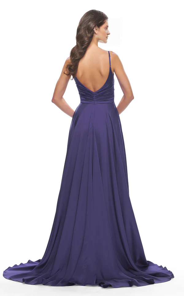 Abito da ballo lungo fino al pavimento, senza maniche, scollo a V, trapezio, spalline sottili, spacchi laterali e trasparente