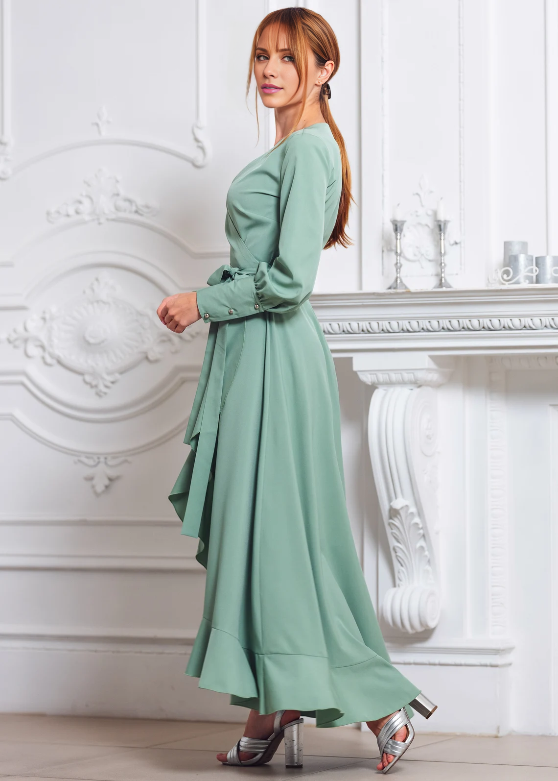 Jimiss V-neck long sleeved chiffon ruffle edge length Prom dress