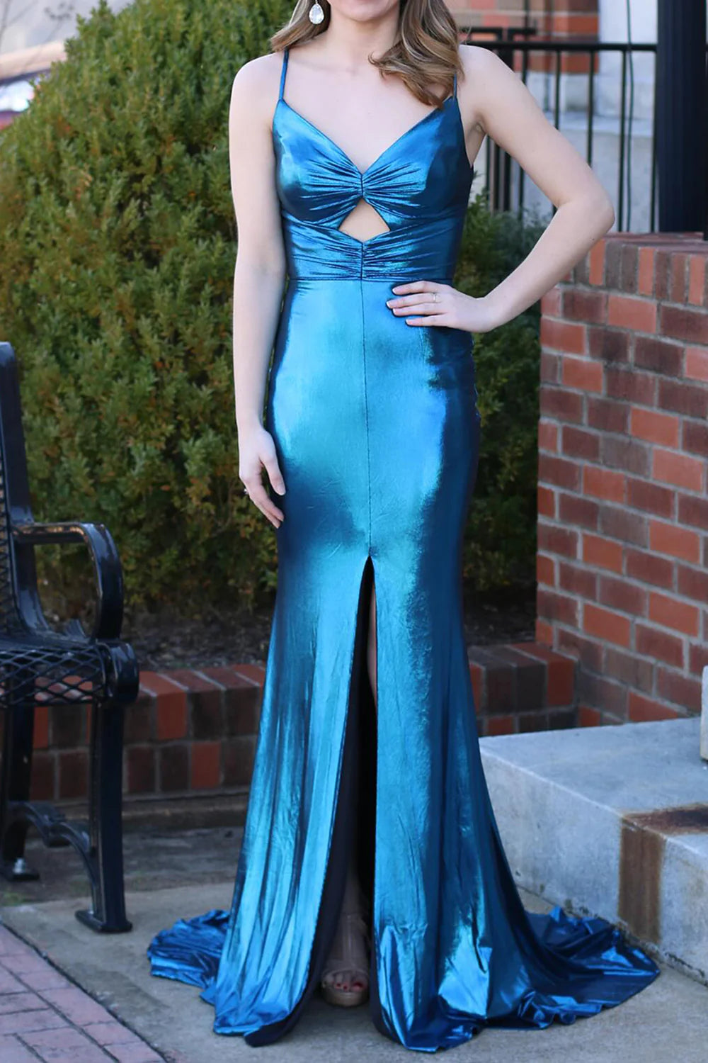 Vestido de fiesta largo de satén con abertura en la espalda y corte sirena azul profundo de Jimiss