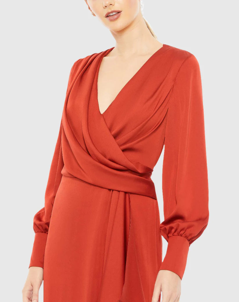 Vestido de noche largo hasta el suelo con escote en V, manga larga y abertura lateral