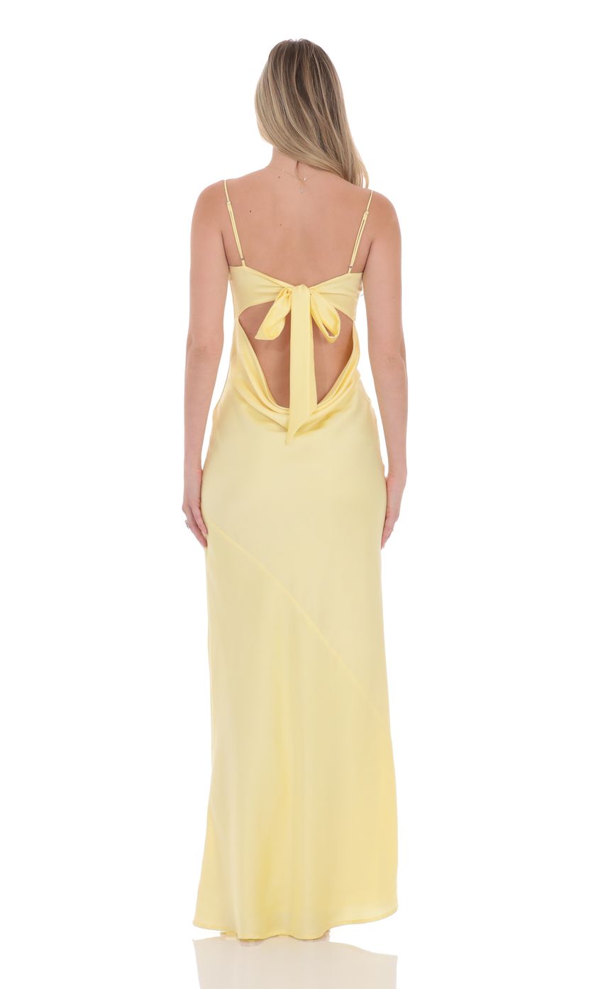 Vestido de fiesta Jimiss con escote cuadrado, hombros descubiertos, sin mangas, tirantes finos, espalda descubierta y largo hasta el suelo