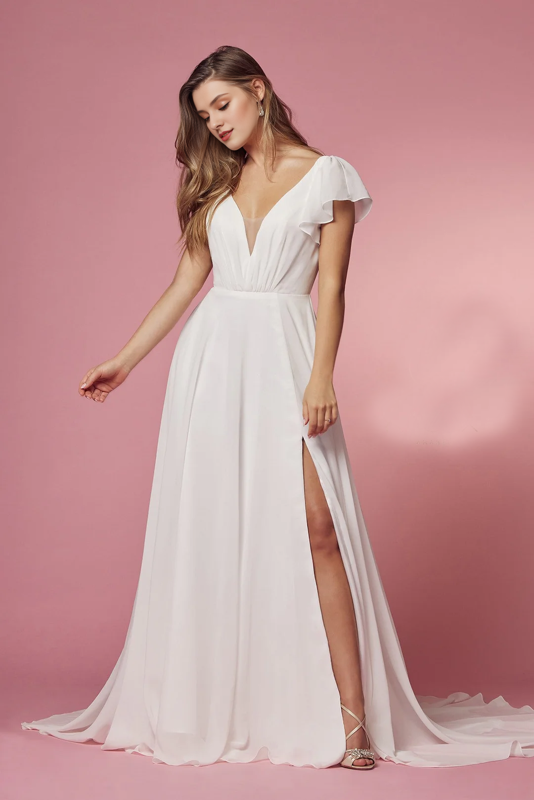 Vestido de novia blanco de manga corta y larga