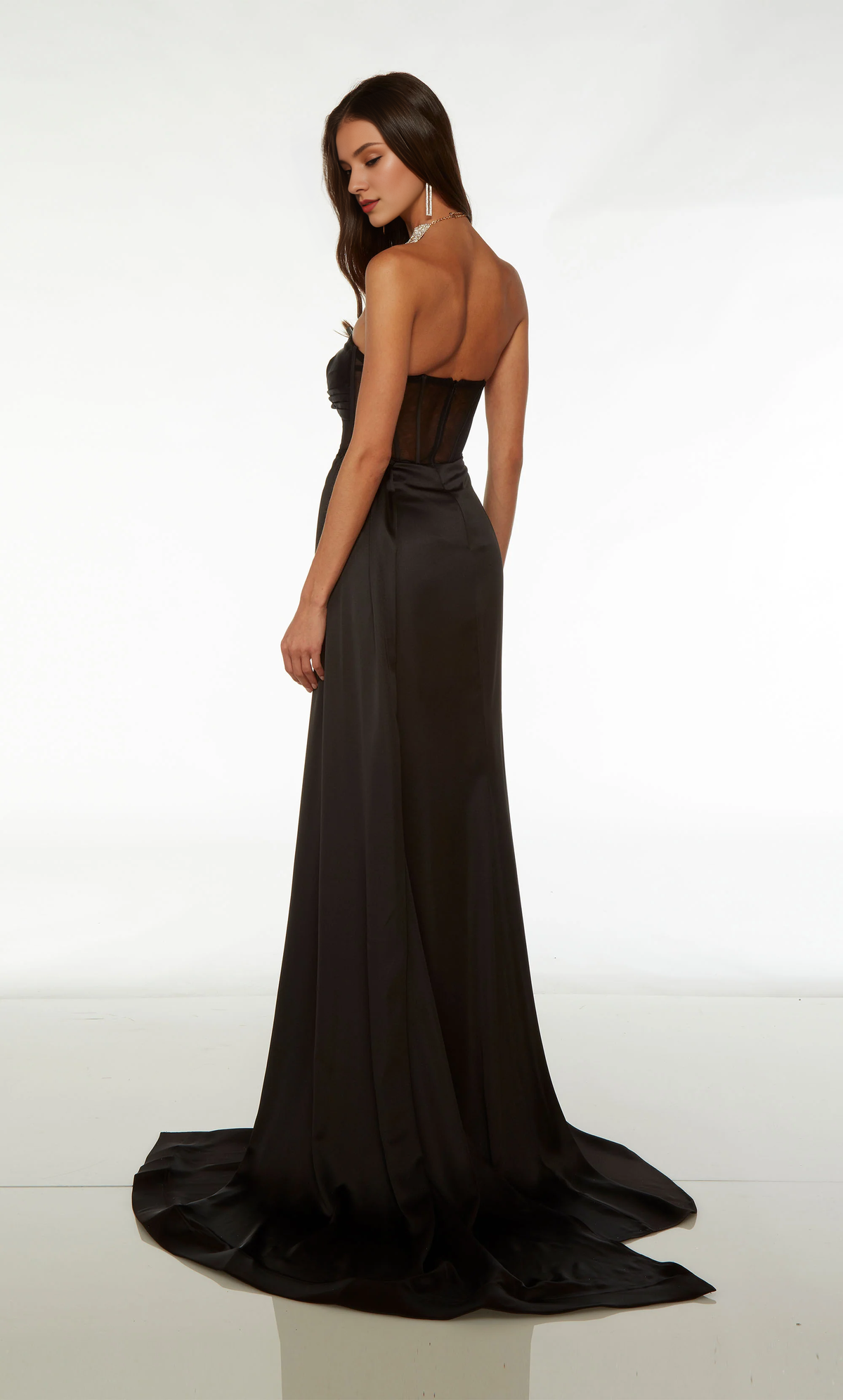 Black Satin Sweetheart Sheath/column Floor-Length Evening Dress