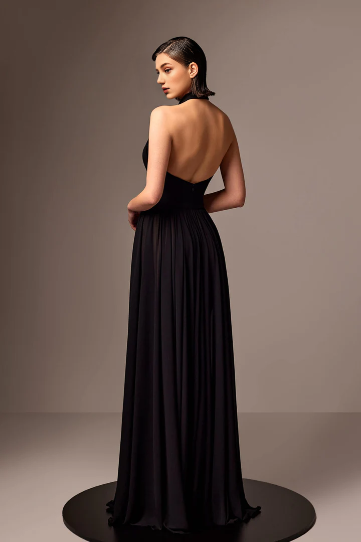 Vestidos de noche largos hasta el suelo y de gasa con cuello colgante