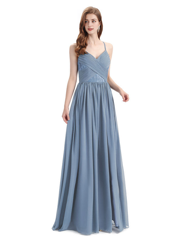 Elegantes vestidos de dama de honor de gasa con tirantes finos, corte A, escote en V y largo hasta el suelo