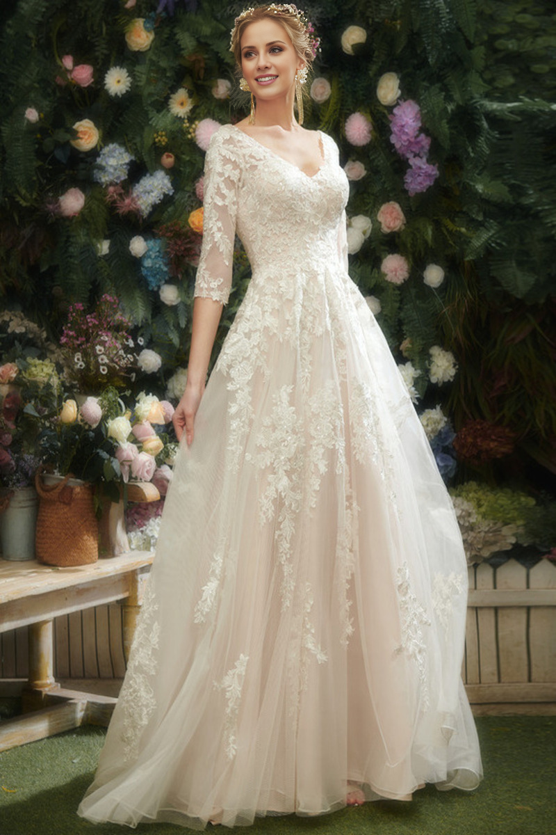 Abito da sposa in chiffon e pizzo con paillettes, a trapezio, scollo a V, gonna ampia e strascicata, maniche a 3/4