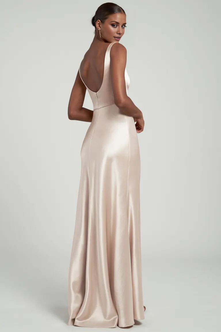 Vestido de noche Jimiss con escote cuadrado, hombros descubiertos, sin mangas, espalda descubierta y largo hasta el suelo