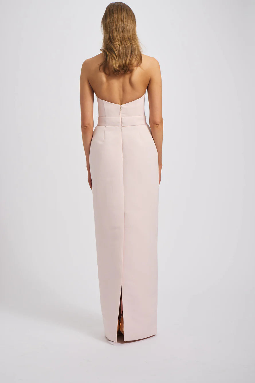 Vestido de fiesta Jimiss con hombros descubiertos, cuello sin mangas, espalda descubierta, abertura y largo hasta el suelo
