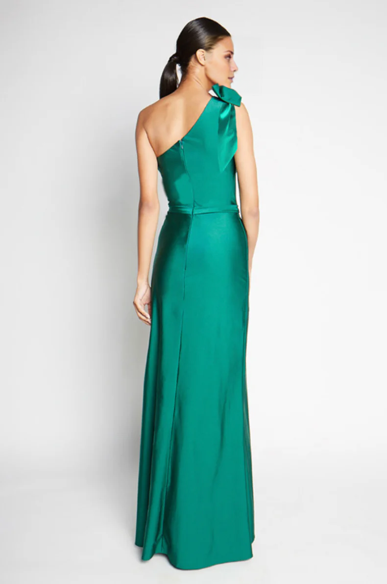 Vestido de noche Jimiss con escote asimétrico, hombros descubiertos, sin mangas, espalda descubierta y largo hasta el suelo