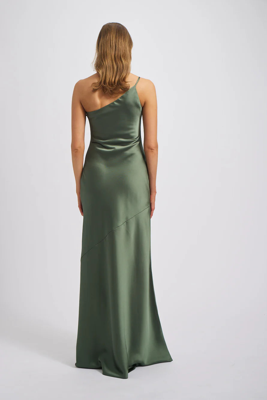 Vestido de fiesta Jimiss con cuello asimétrico, hombros descubiertos, sin mangas, espalda descubierta, abertura lateral y largo hasta el suelo