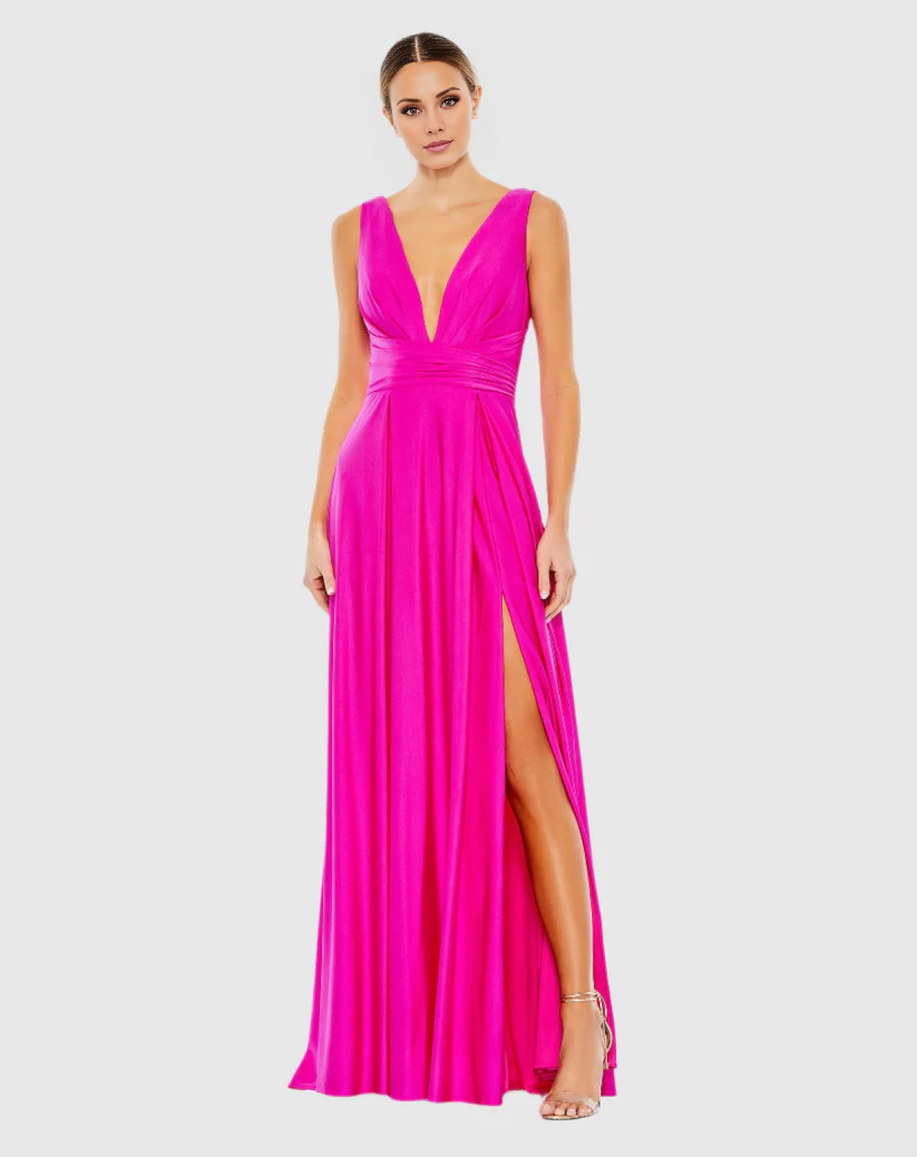Vestido de noche largo hasta el suelo con escote en V profundo, sin mangas y espalda descubierta con abertura lateral
