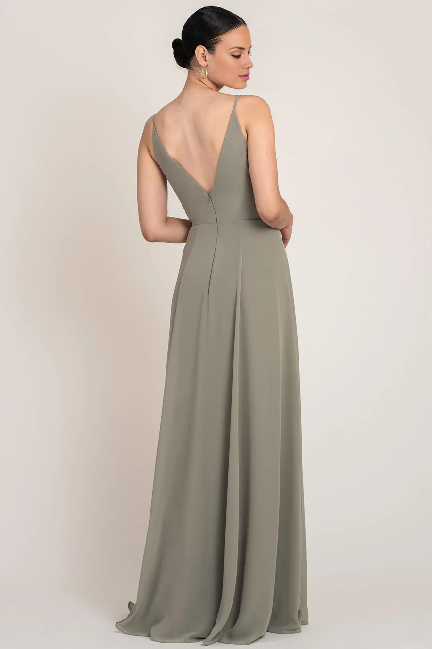 Vestido de fiesta Jimiss con escote en V profundo, hombros descubiertos, sin mangas, tirantes finos, abertura lateral sin espalda y largo hasta el suelo