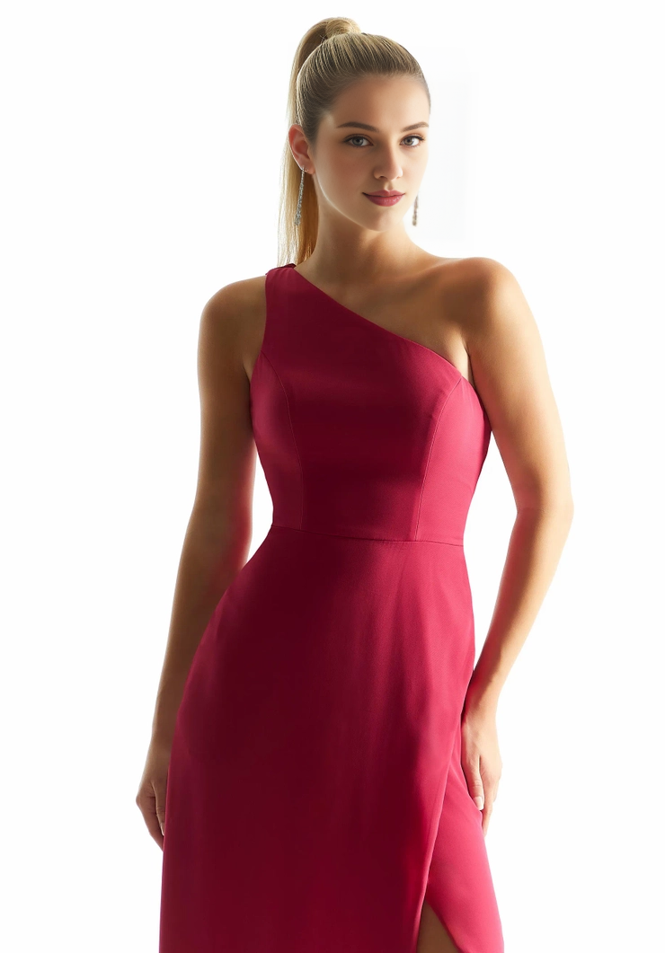 Abito da damigella d'onore a trapezio con spalla singola, scollo a V, plissettato in chiffon e schiena scoperta