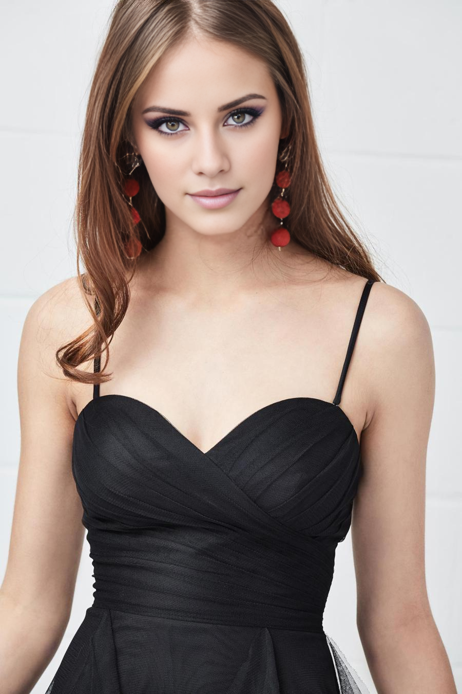 Black Tulle A-Line Floor-Length Evening Dress with Sweetheart Neckline & Ruched Bodice