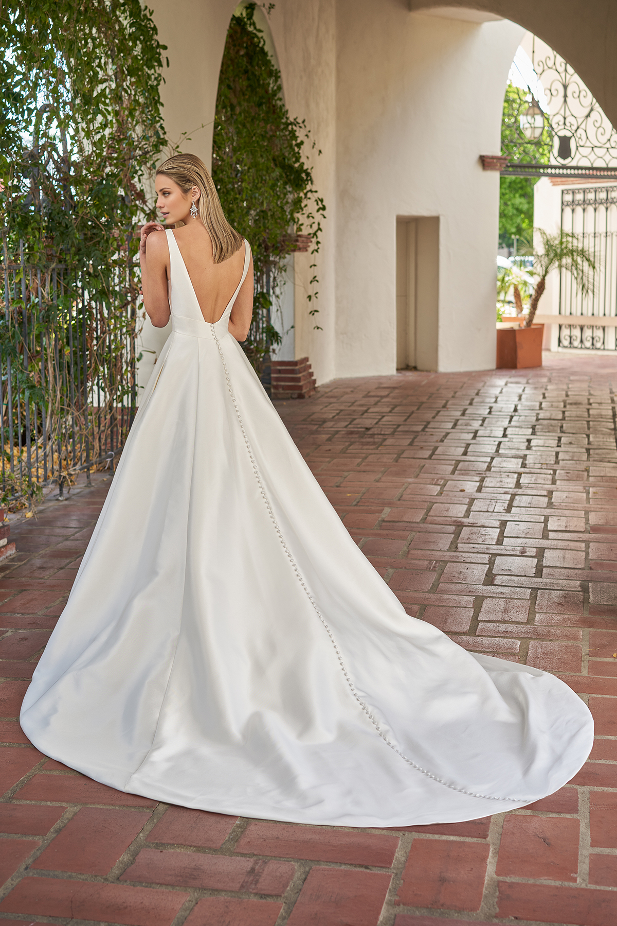 Ivory Satin A-Line Floor-Length Deep V-Neck Formal Dress with Pockets
