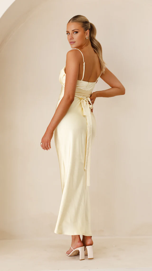 Vestido de fiesta Jimiss de corte A, cuello tipo bufanda, tirantes finos, espalda descubierta y largo hasta el suelo