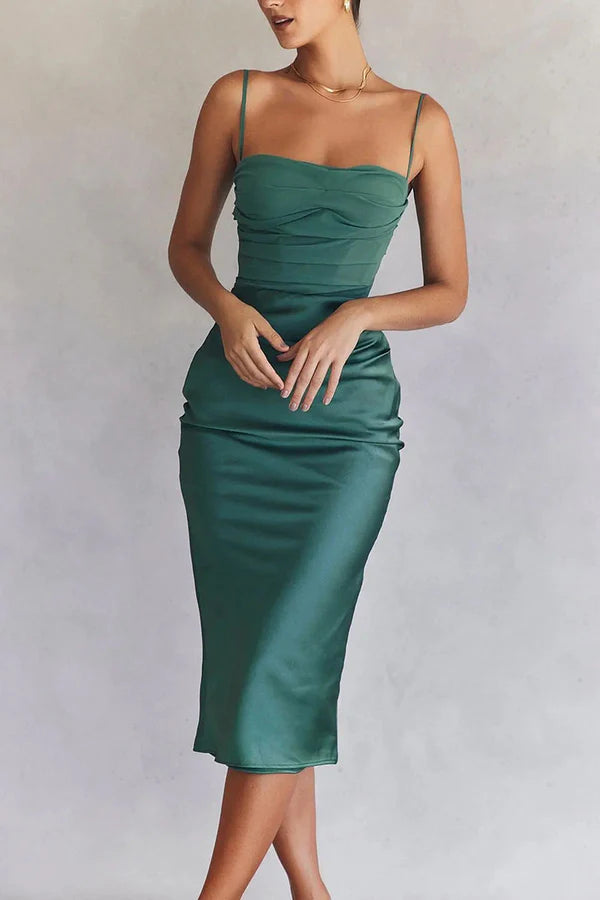 Vestido de noche para fiesta y baile con tirantes finos y plisado
