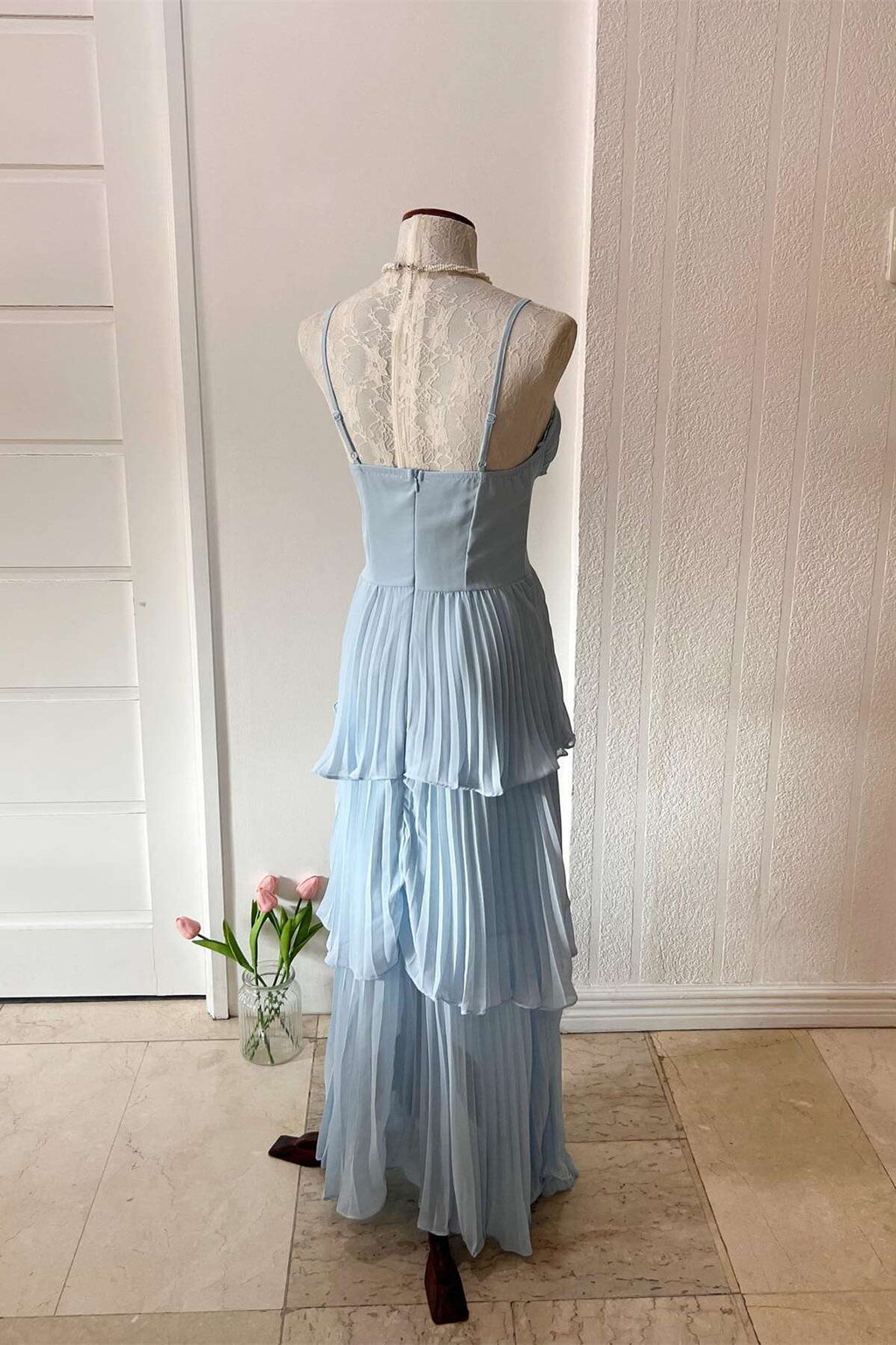 Light Blue A-line Sweetheart Sleeveless Zipper Back Long Bridesmaid Dress  >