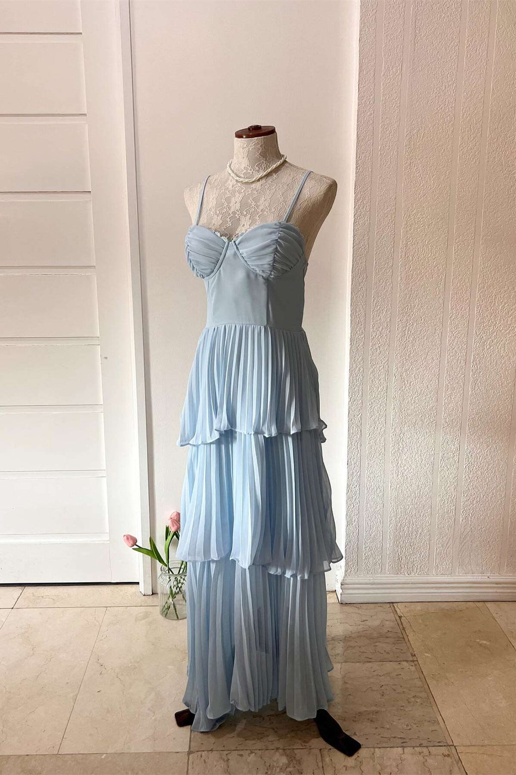 Light Blue A-line Sweetheart Sleeveless Zipper Back Long Bridesmaid Dress  >