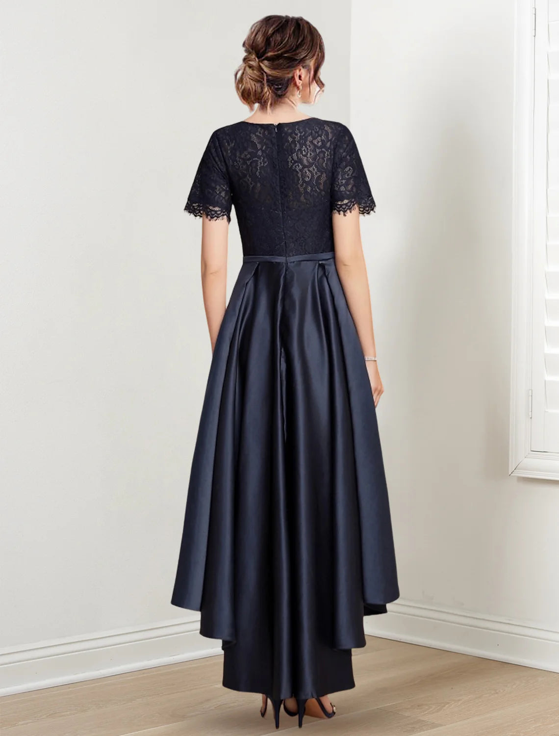 Vestidos de madre de la novia asimétricos con escote joya, corte A/Princesa