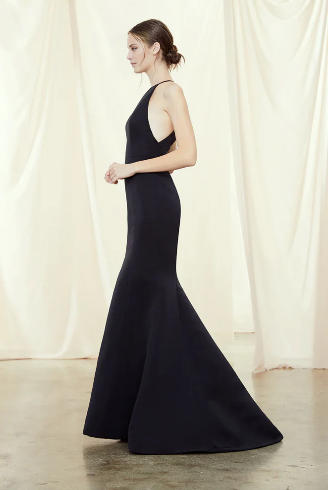 Vestido de fiesta Jimiss con cuello de bufanda y sirena, hombros descubiertos, sin mangas, espalda descubierta y largo hasta el suelo