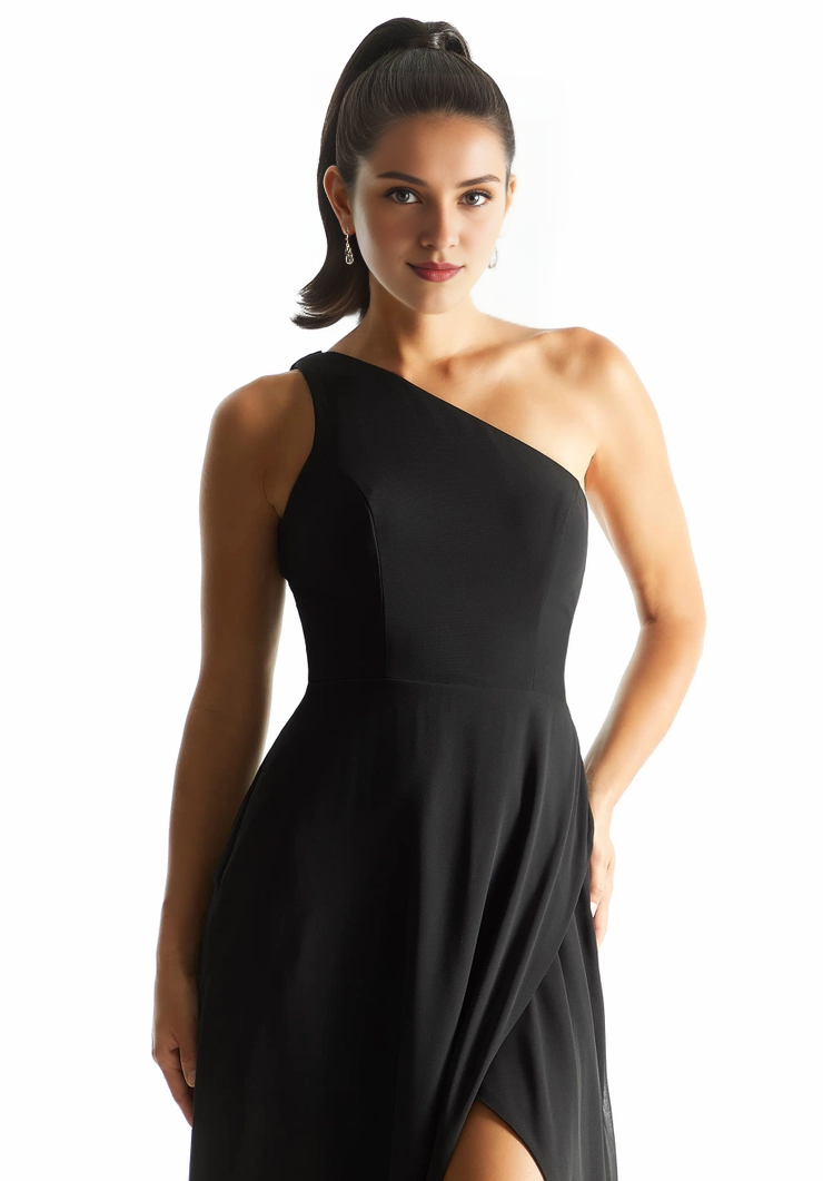 Vestido de dama de honor de gasa con cuello de un solo hombro, plisado, con bufanda y espalda descubierta