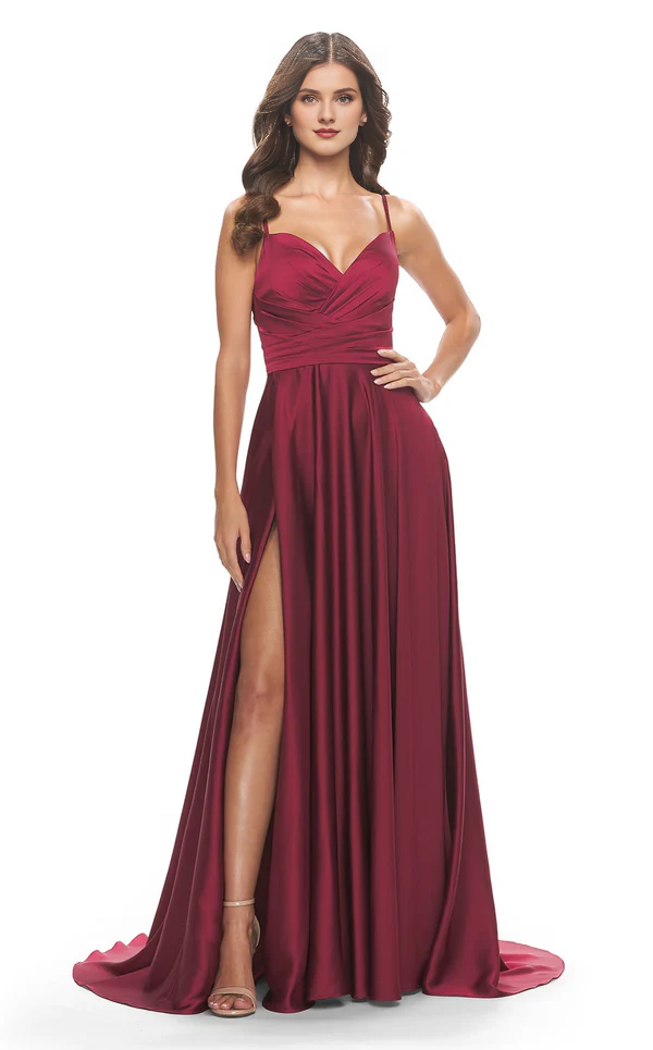 Abito da ballo lungo fino al pavimento, senza maniche, scollo a V, trapezio, spalline sottili, spacchi laterali e trasparente