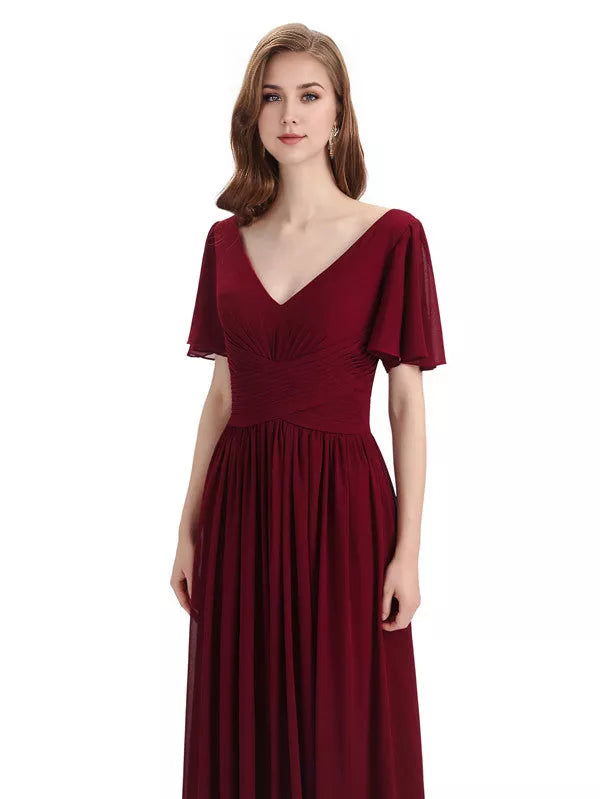 Vestidos de dama de honor elegantes de gasa con escote en V, mangas cortas y largo hasta el suelo