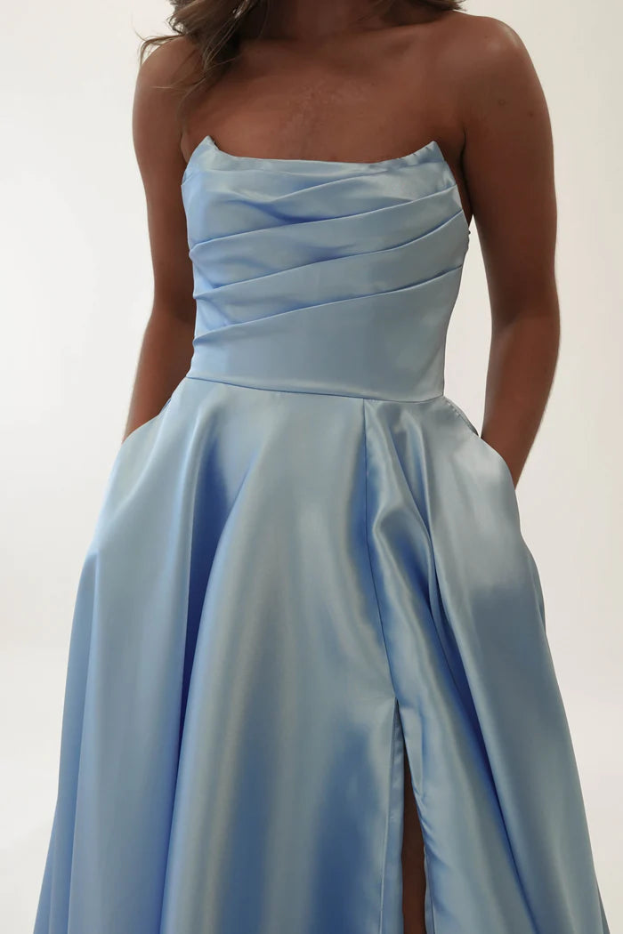 Vestido de fiesta largo de satén con hombros descubiertos, espalda descubierta y abertura lateral - Vestido Jimiss 