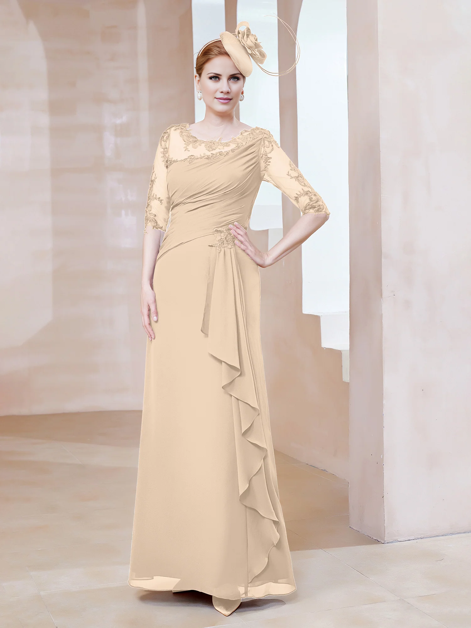 Vestido de madre de la novia ajustado, con escote redondo bajo de encaje y bordes con volantes.