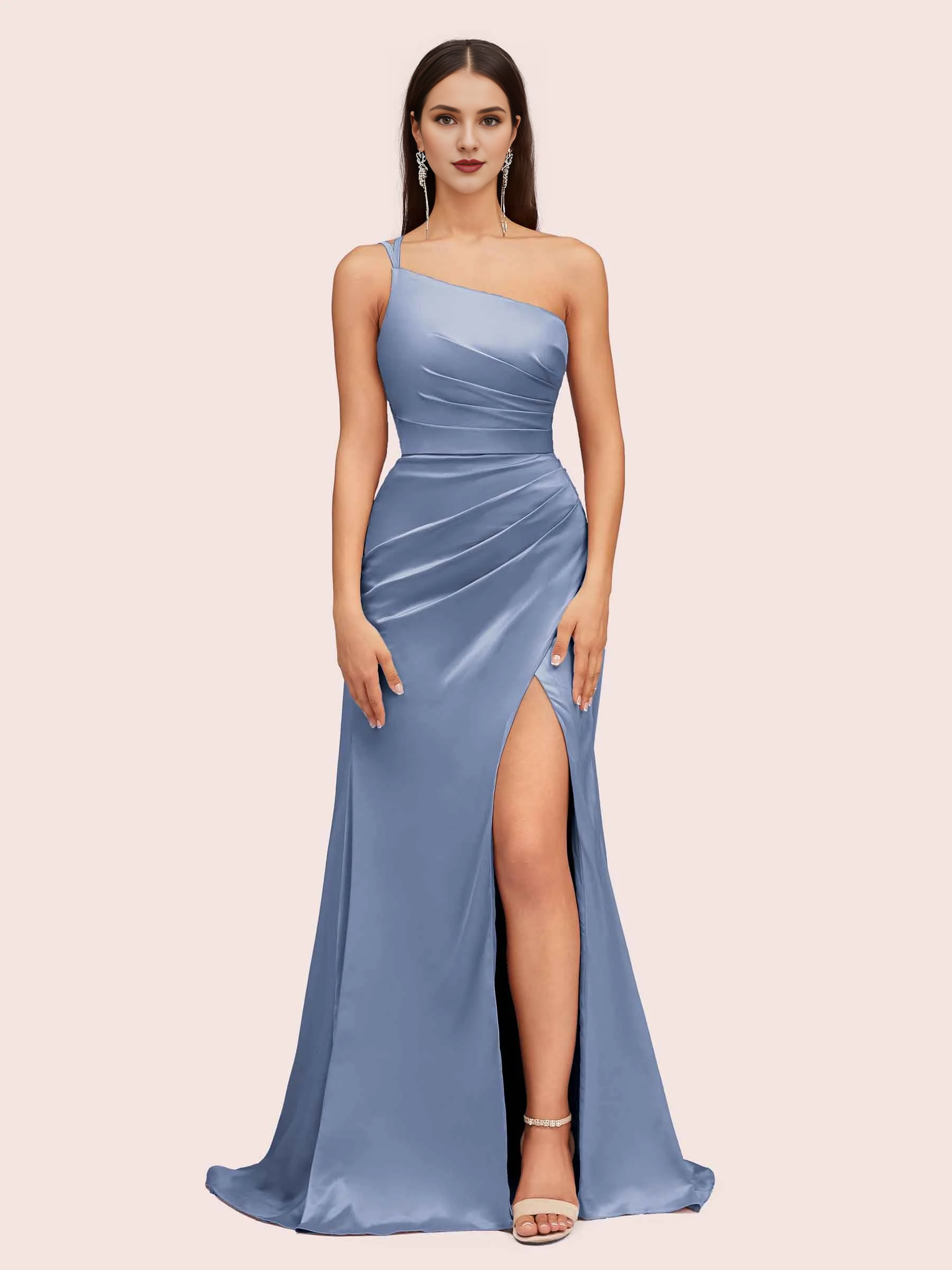 Vestido de dama de honor de un solo hombro, de satén suave, estilo sirena, para invitada de boda con abertura lateral.