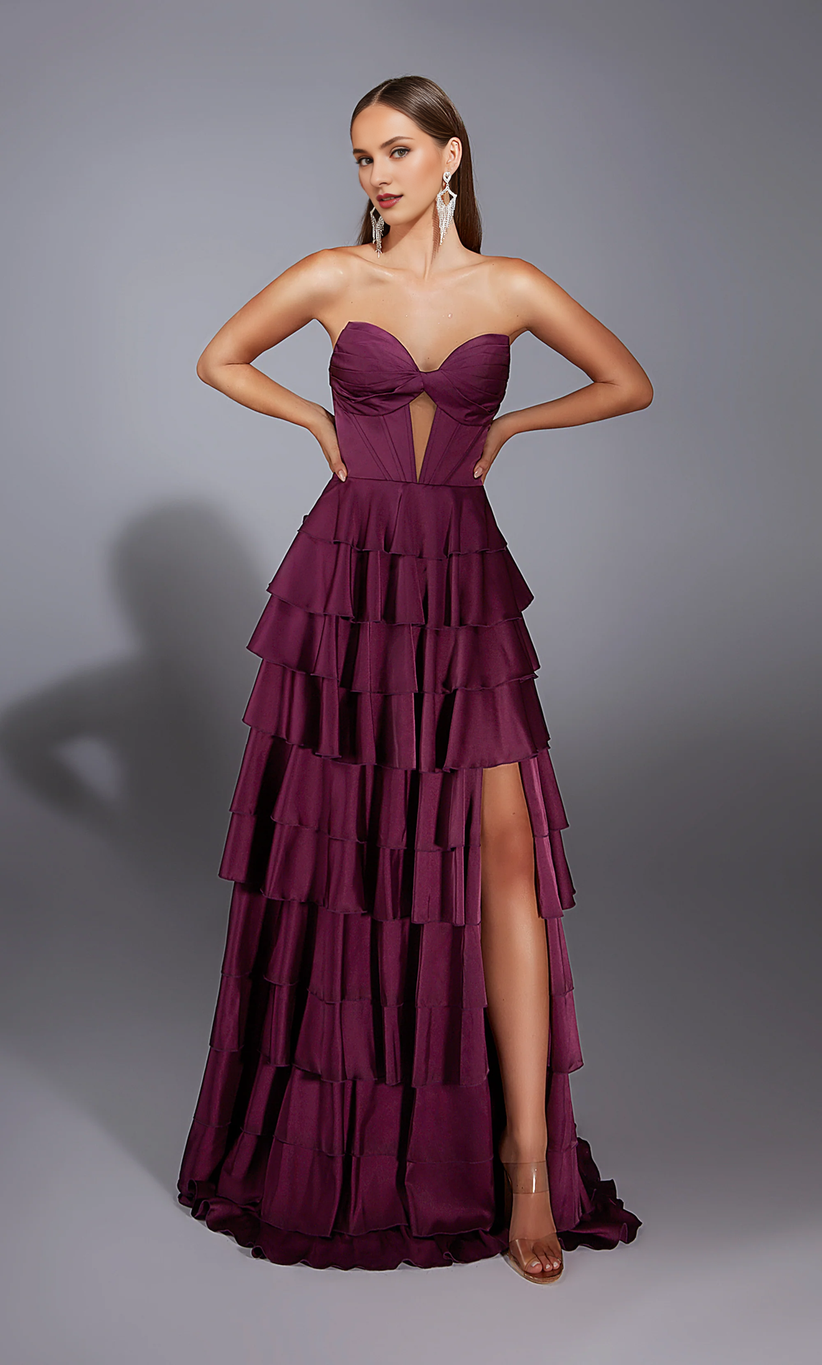 Vestido de noche largo formal de corte A con escote en V profundo de gasa satinada y abertura tipo corsé ajustado con cordones