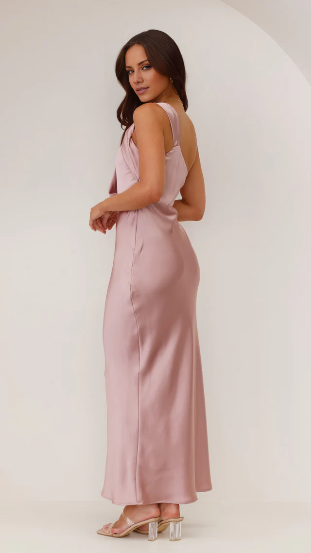 Vestido de fiesta Jimiss con tirantes al hombro, hombros descubiertos, espalda descubierta y largo hasta el suelo