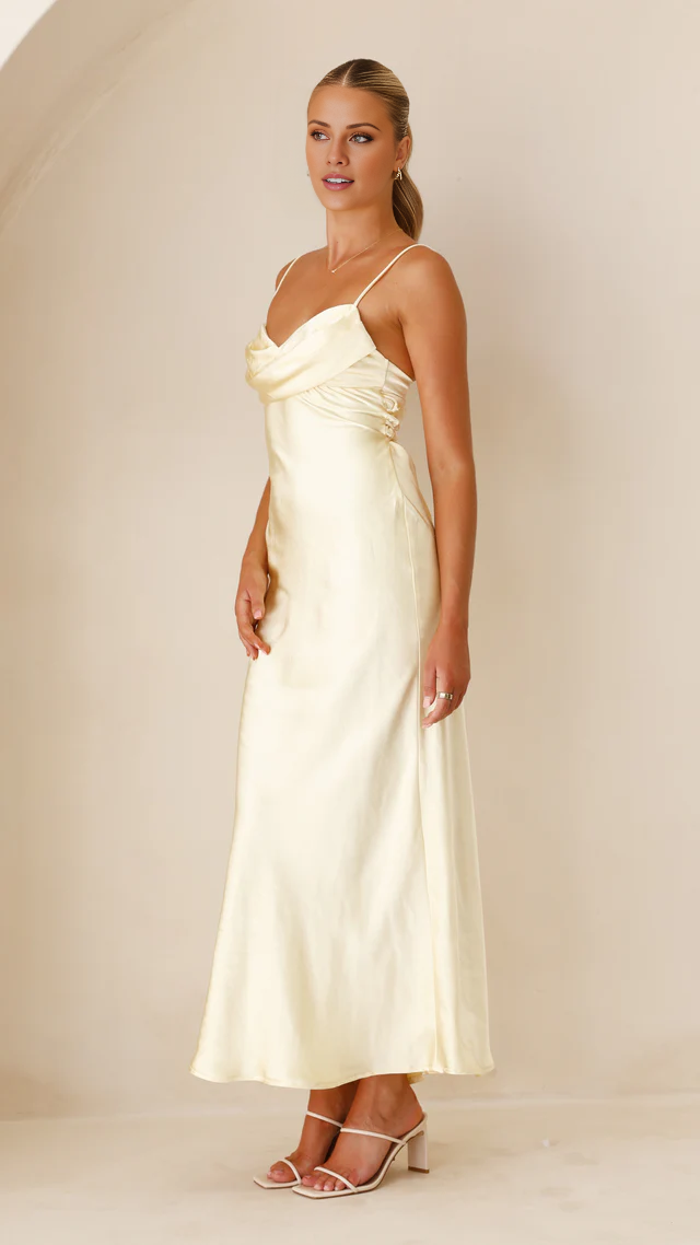 Vestido de fiesta Jimiss de corte A, cuello tipo bufanda, tirantes finos, espalda descubierta y largo hasta el suelo