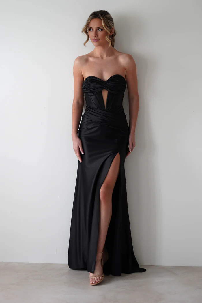 Vestido de fiesta largo hasta el suelo, sin tirantes, con abertura lateral y hombros descubiertos - Vestido Jimiss 