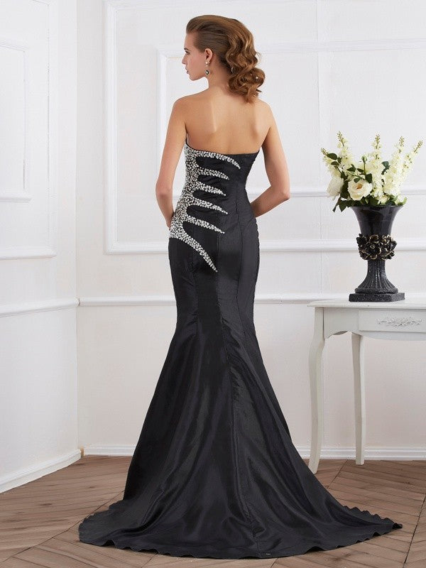 Trumpet/Mermaid Strapless Sleeveless Beading Long Taffeta Dresses
