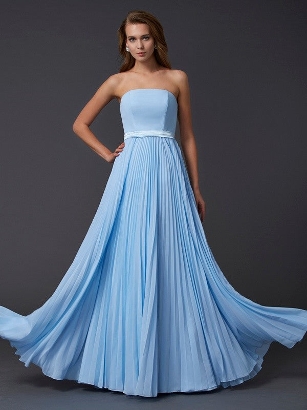 Sky Blue Chiffon A-Line Bridesmaid Dress | Straight Neck Formal Gown