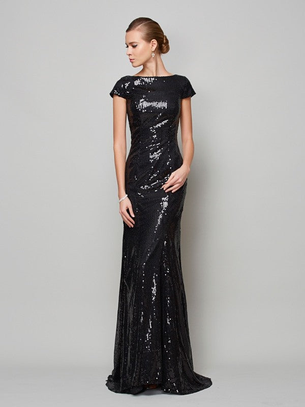 Vestidos largos para madre de la novia con corte A/princesa, cuello alto y mangas cortas