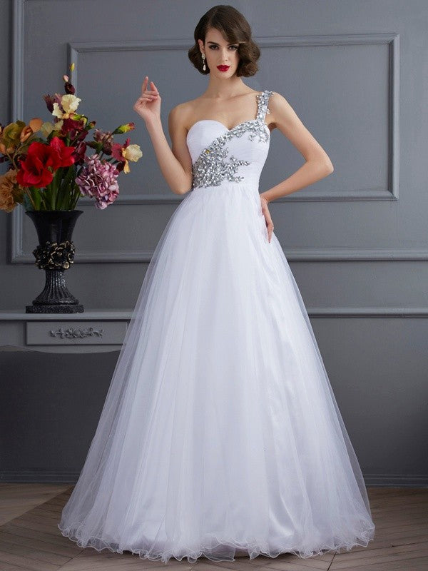 Vestidos de quinceañera largos de tul con cuentas, sin mangas y un solo hombro