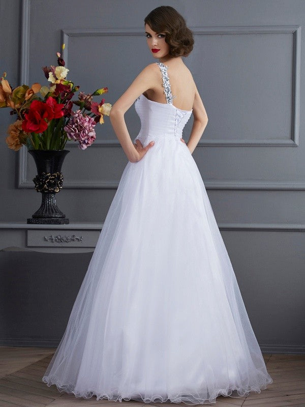 Vestidos de quinceañera largos de tul con cuentas, sin mangas y un solo hombro