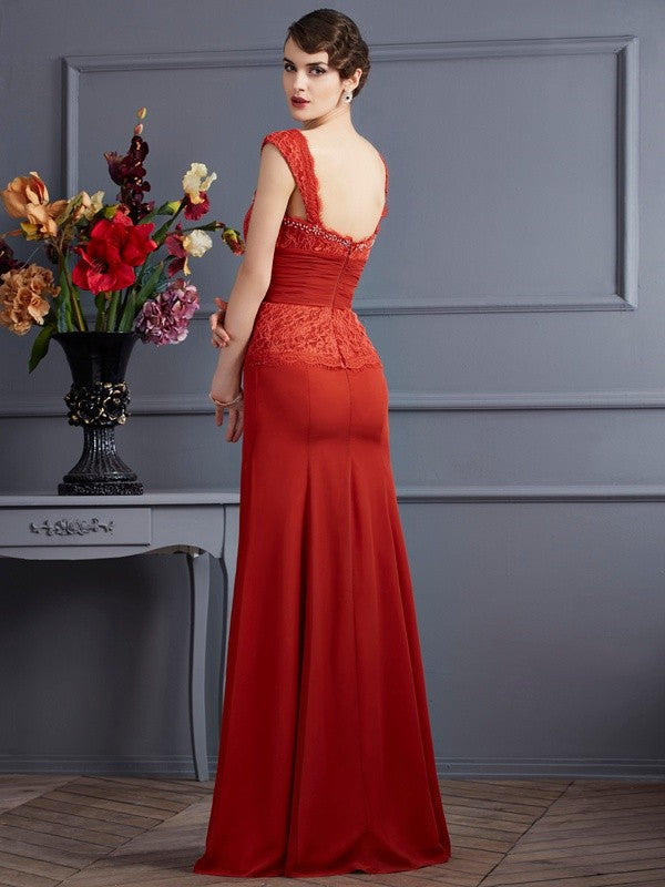 Red Chiffon Sheath/column Floor-Length Dress with Square Neck & Lace Bodice