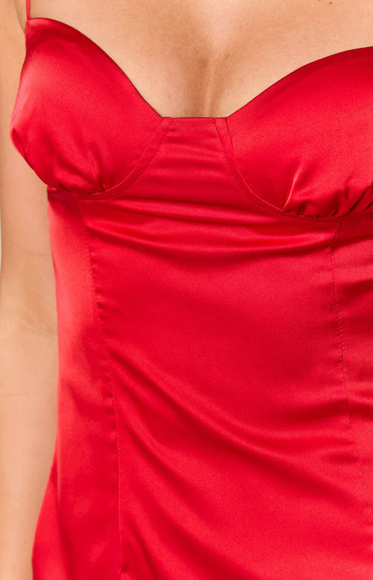 Vestido corto de fiesta Jimiss con escote corazón, tirantes finos, sin mangas y espalda descubierta