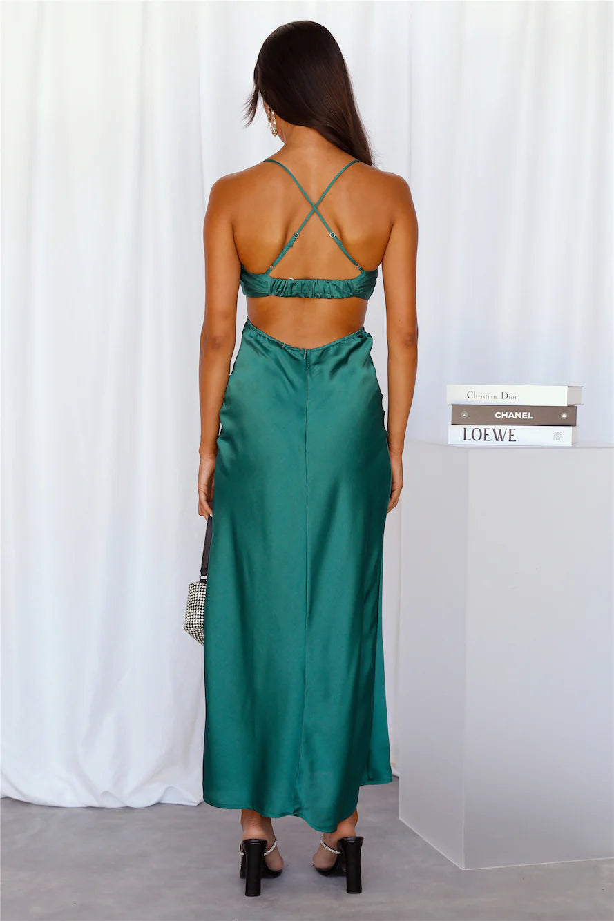 Vestido de fiesta largo de Jimiss con escote colgante, tirantes finos y espalda descubierta
