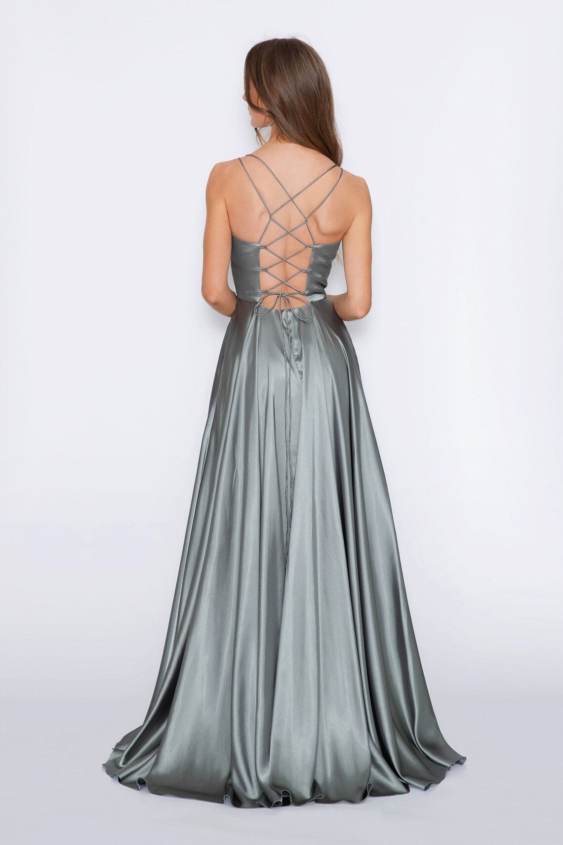 Vestido de fiesta Jimiss con tirantes finos, escote en V, espalda descubierta, abertura lateral y largo hasta el suelo 