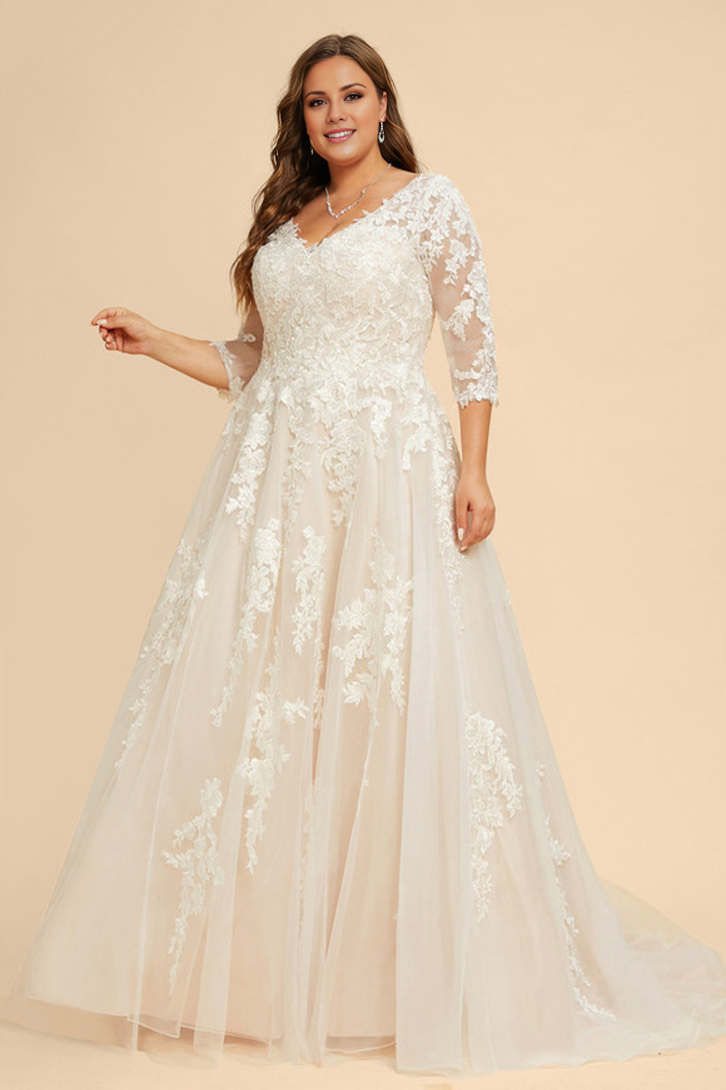 Ivory A-Line Floor-Length Bridesmaid Dress with Lace Appliques & 3/4 Sleeves