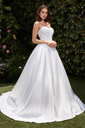 Vestido de novia largo sin tirantes de satén